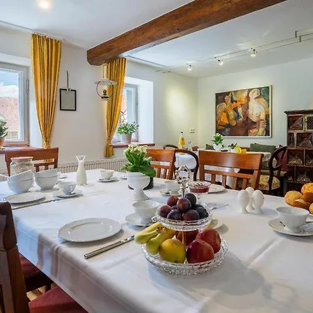 - Schoene Loh Holiday home Weihenzell